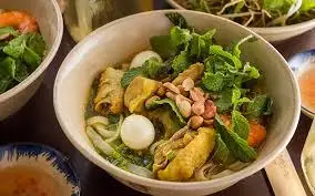 Hình ảnh Mì quảng gà