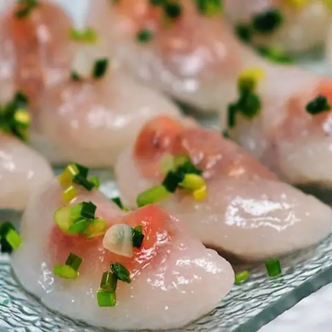 Hình ảnh T&T - Bánh Lá Huế - Đất Thánh