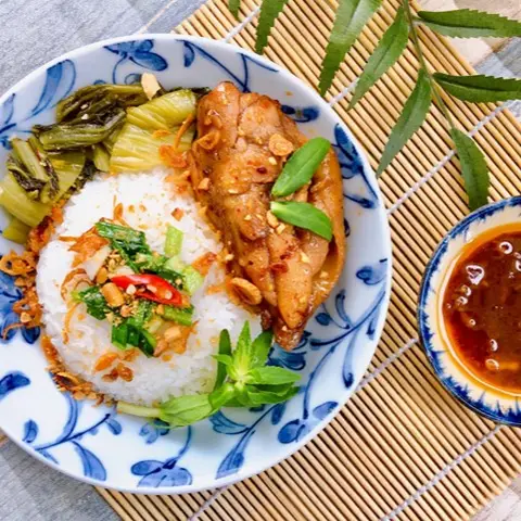 Hình ảnh QUÁN CƠM BÌNH DÂN - HÙNG CHELSEA - Quốc Lộ 1A