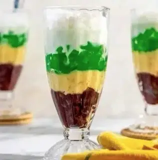 Hình ảnh Chè Ba Màu