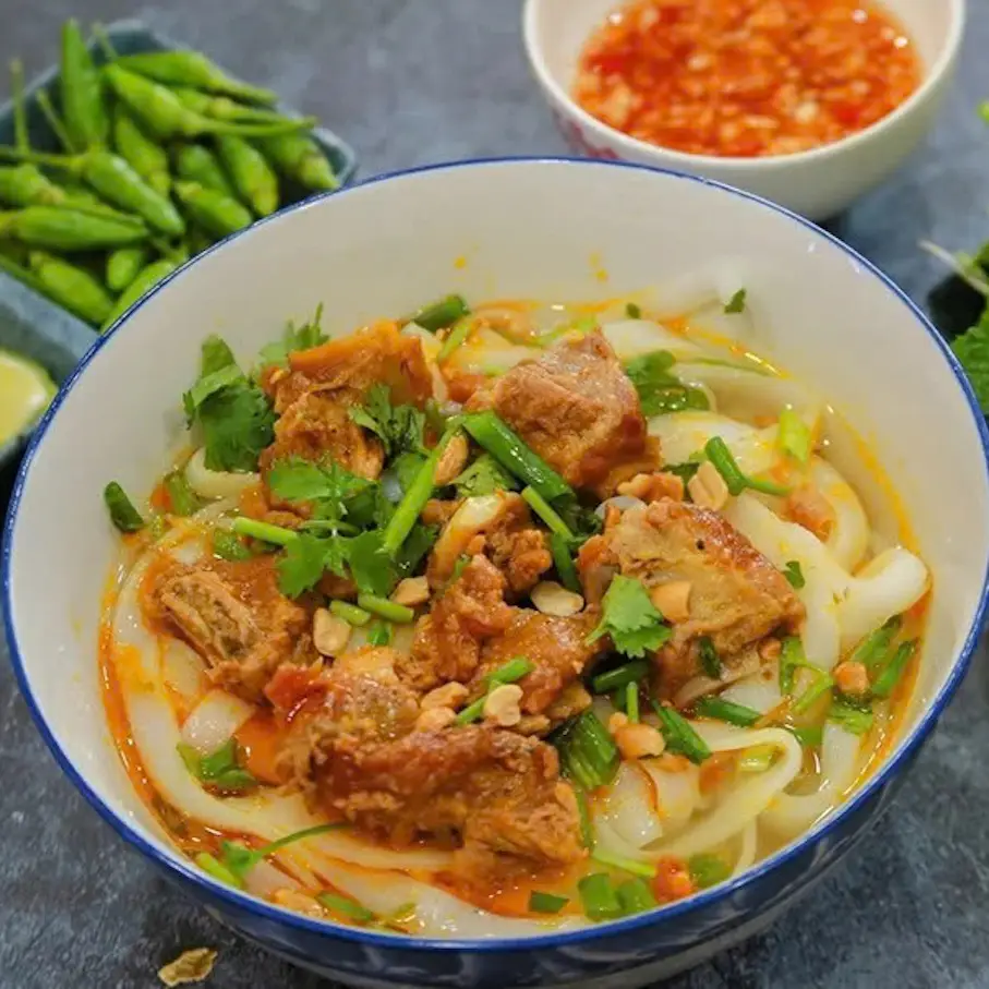 Hình ảnh Bé Huyền - Mì Quảng Đà Lạt - Vườn Lài