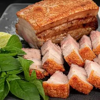 Hình ảnh Heo quay da giòn - 1kg