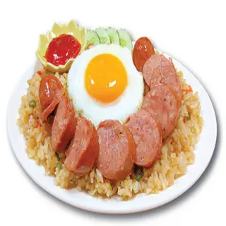 Hình ảnh Cơm chiên ốp la xúc xích - Pepsi