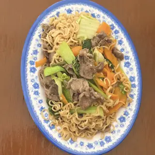 Hình ảnh Mì xào bò