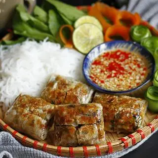 Hình ảnh Bún nem cua bể