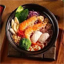 Hình ảnh Mì cay - Chân Gà Tê Tê - Dương Quảng Hàm