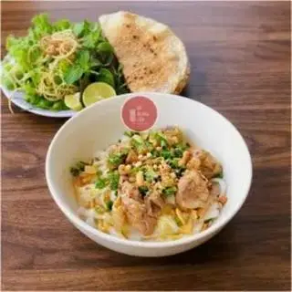 Hình ảnh Mì Quảng gà ta