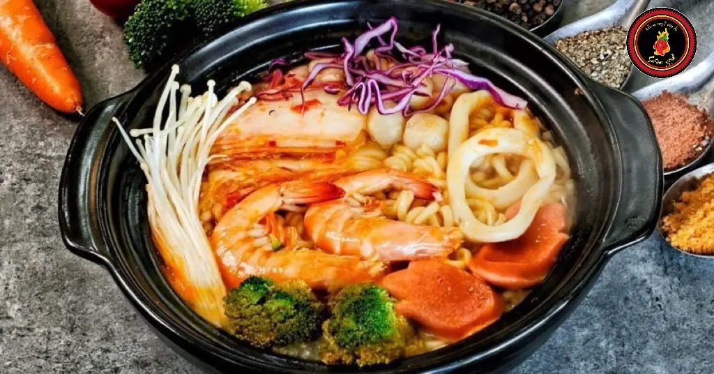 Hình ảnh Mỳ trộn thập cẩm