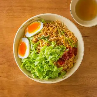 Hình ảnh Mì trộn trứng