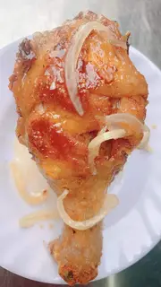 Hình ảnh Cơm gà chiên nước mắm