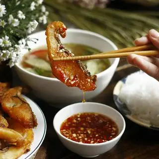 Hình ảnh Bún cá chấm chiên giòn