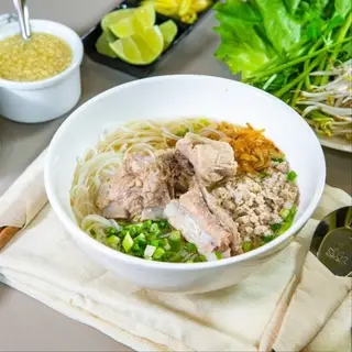 Hình ảnh Hủ tiếu sườn nước
