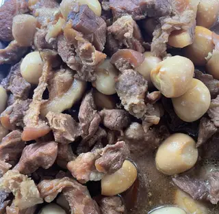 Hình ảnh Cơm thịt kho tàu