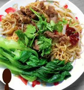 Hình ảnh Mì xào bò