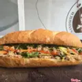 Hình ảnh Bánh Mì Pate Xúc Xích