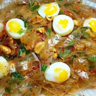 Hình ảnh Bánh tráng mỡ hành trứng lòng đào