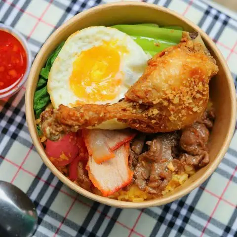 Hình ảnh Cơm Trộn - Đồ Ăn Vặt - Bé Ú - Huỳnh Tấn Phát