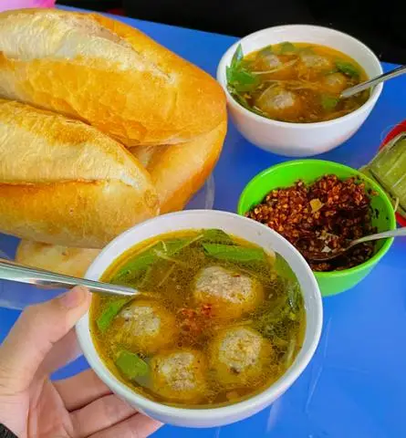 Hình ảnh Combo 2 Bánh mì xíu mại chén