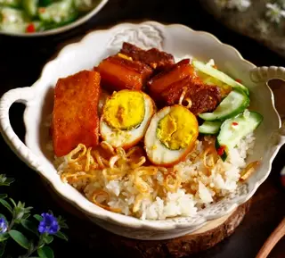 Hình ảnh Xôi thịt kho tàu
