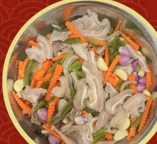 Hình ảnh Tai heo tiến vua ngâm chua ngọt - 1kg