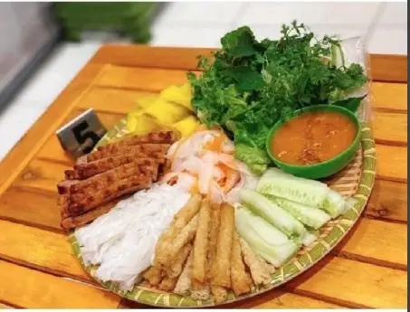 Hình ảnh Nem nướng Nha Trang size L (10 cuốn)