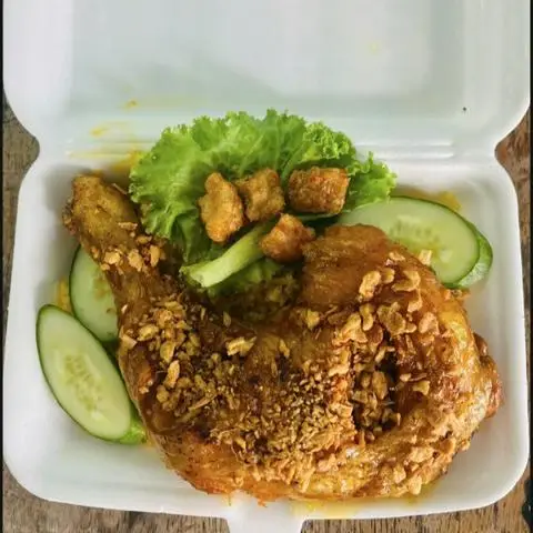Hình ảnh CƠM GÀ MẮM TỎI HAI ƠI - Âu Cơ