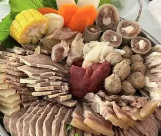 Hình ảnh Lẩu bò - phần 2-3  người