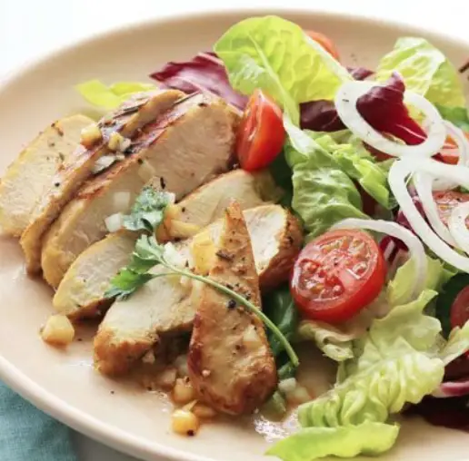 Hình ảnh Nộm Gà Bơ Củ Đậu - Avocado Salad With Jicama And Chicken Breast