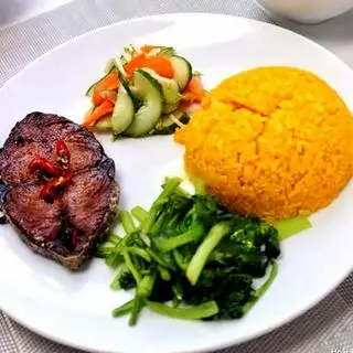 Hình ảnh Cơm đảo cá kho