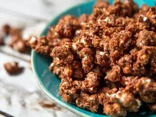 Hình ảnh Bắp rang bơ vị socola