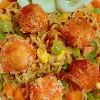 Hình ảnh Mì Indomie viên cam