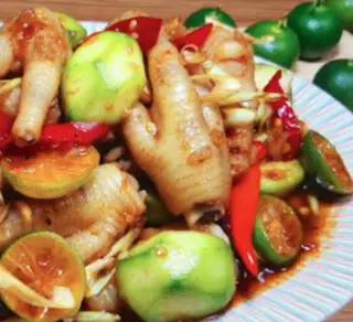 Hình ảnh Chân gà sốt thái