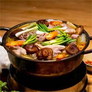Hình ảnh Lẩu gà nòi
