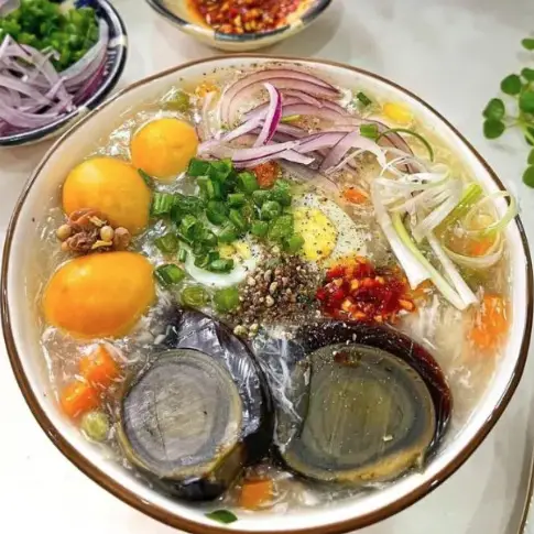 Hình ảnh Súp Cua Út - Nguyễn Thượng Hiền