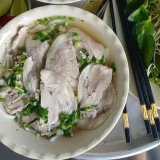 Hình ảnh Bánh canh thịt nạc nhỏ