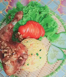 Hình ảnh Cơm gà mắm tỏi