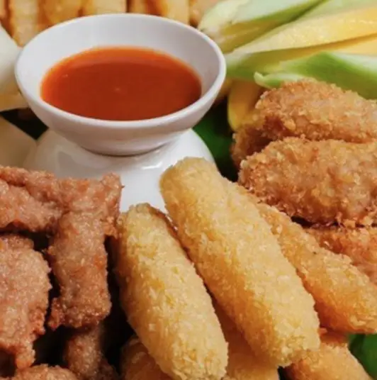 Hình ảnh 4 nem chua rán - 2 phomai que