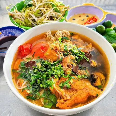 Hình ảnh Bún Riêu Út Đẹt - Phan Đạt Đức