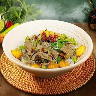 Hình ảnh Phở thập cẩm lòng đuôi