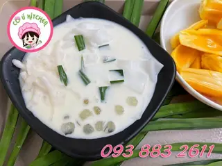 Hình ảnh Chè dừa dầm truyền thống