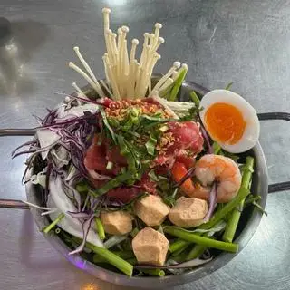 Hình ảnh Mì chảo tiêu chuẩn Thái - bún hoặc mì