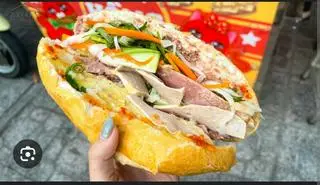 Hình ảnh Bánh mì thập cẩm