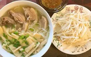 Hình ảnh Bún măng gà