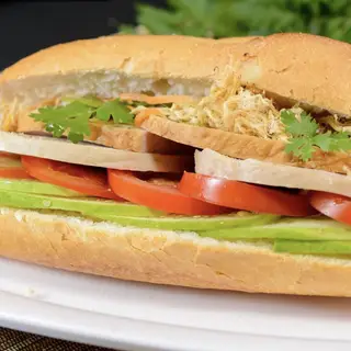 Hình ảnh Bánh mì chả lụa - chà bông ức gà