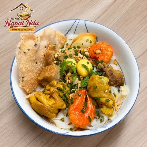 Hình ảnh Mì Quảng Ngoại Nấu - Quang Trung