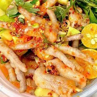 Hình ảnh Chân gà sốt Thái