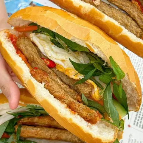 Hình ảnh Bánh Mì Chả Cá Má Hải - Quán Cô Hồng - Nguyễn Thị Kiểu
