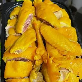 Hình ảnh Gà ủ muối - nguyên con