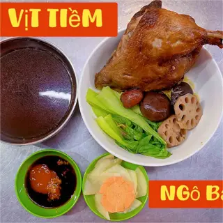 Hình ảnh Mì vịt tiềm đùi góc tư