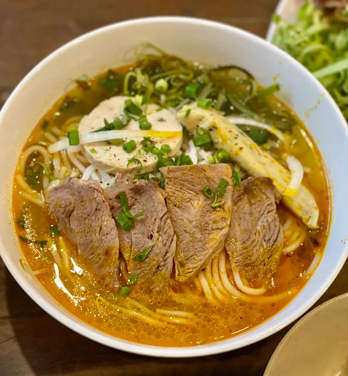 Hình ảnh Bún bò nạm chả